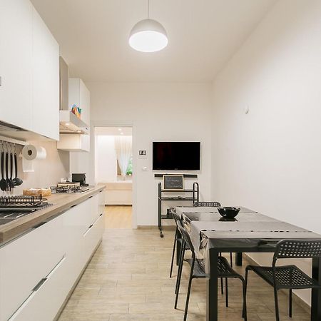 Petershouse Apartment Bari Exterior photo